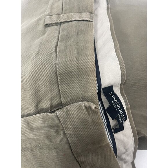 Banana Republic Men’s 31/34 Boot Fit Chino Olive Green Flat Front Pants - Picture 3 of 10
